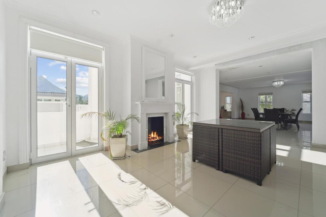 Livadia Palace Hout Bay Cape Town
