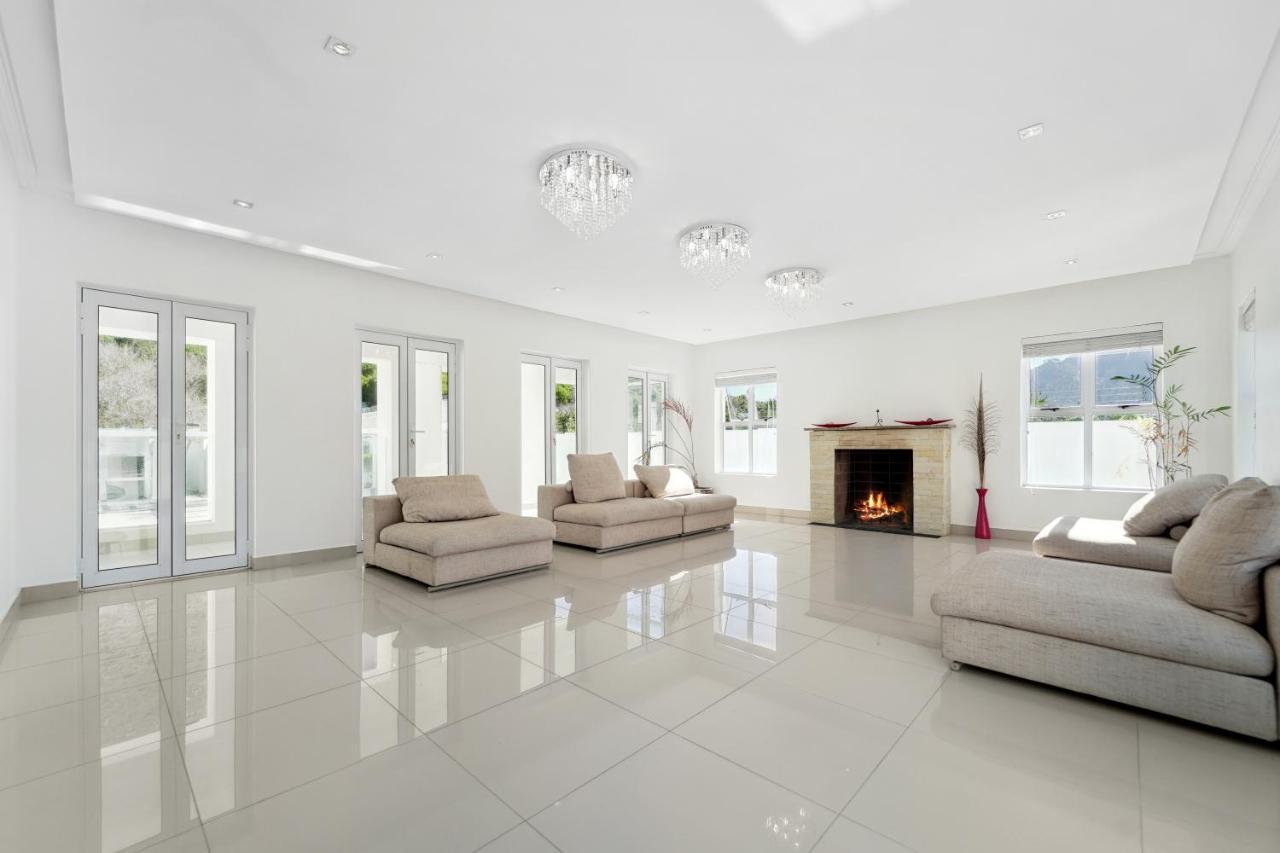 Livadia Palace Hout Bay *