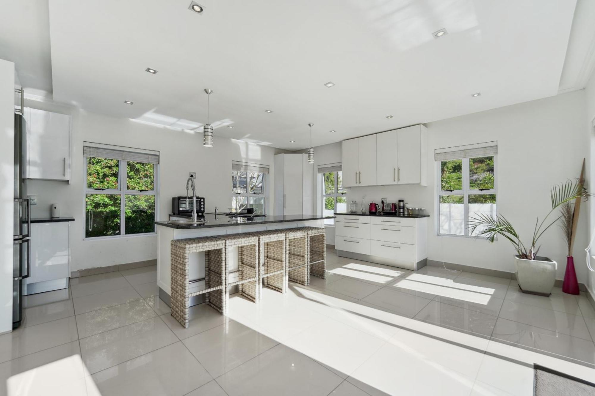 Livadia Palace Hout Bay Villa